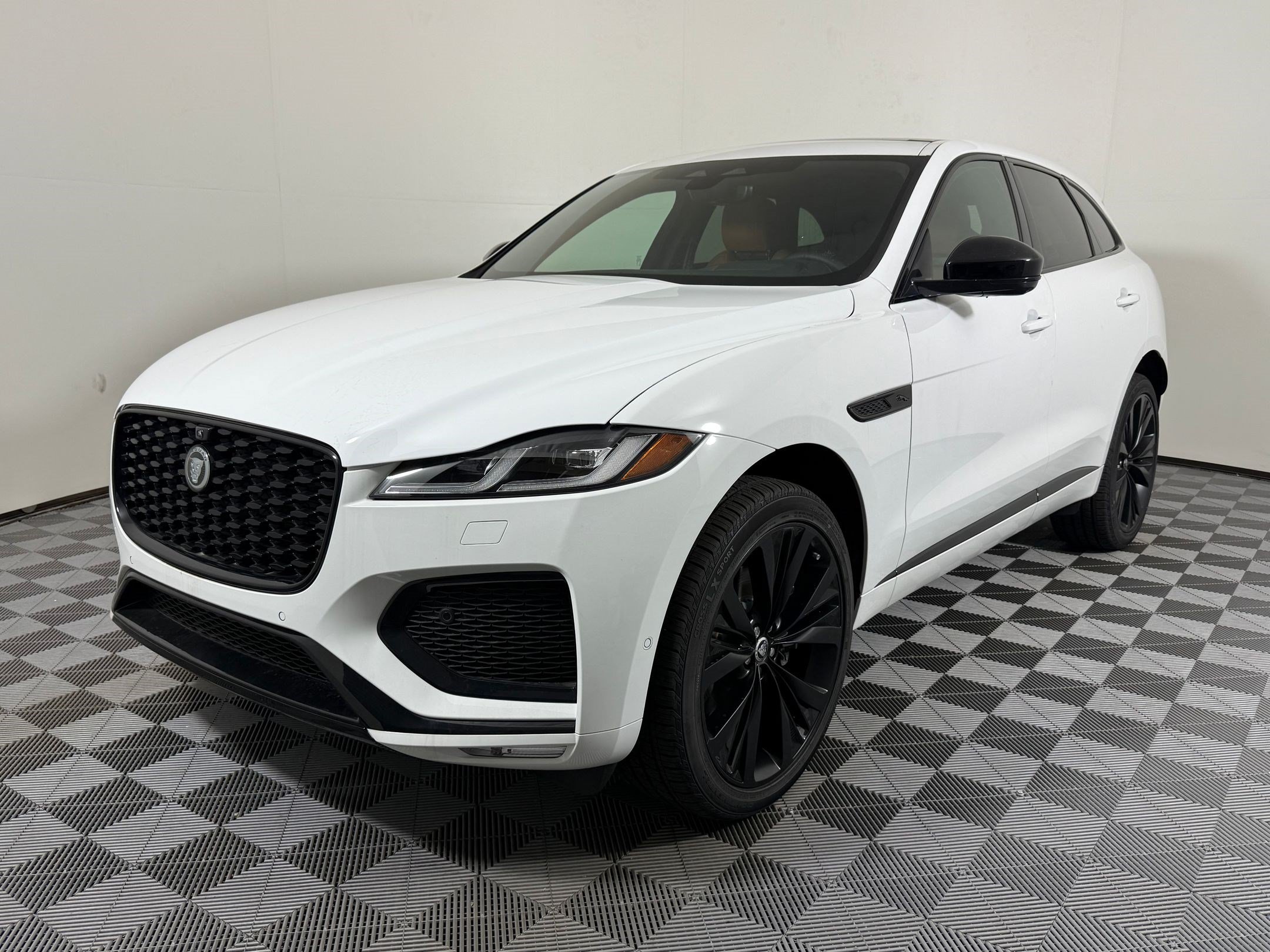 New 2026 Jaguar F-PACE R-Dynamic S