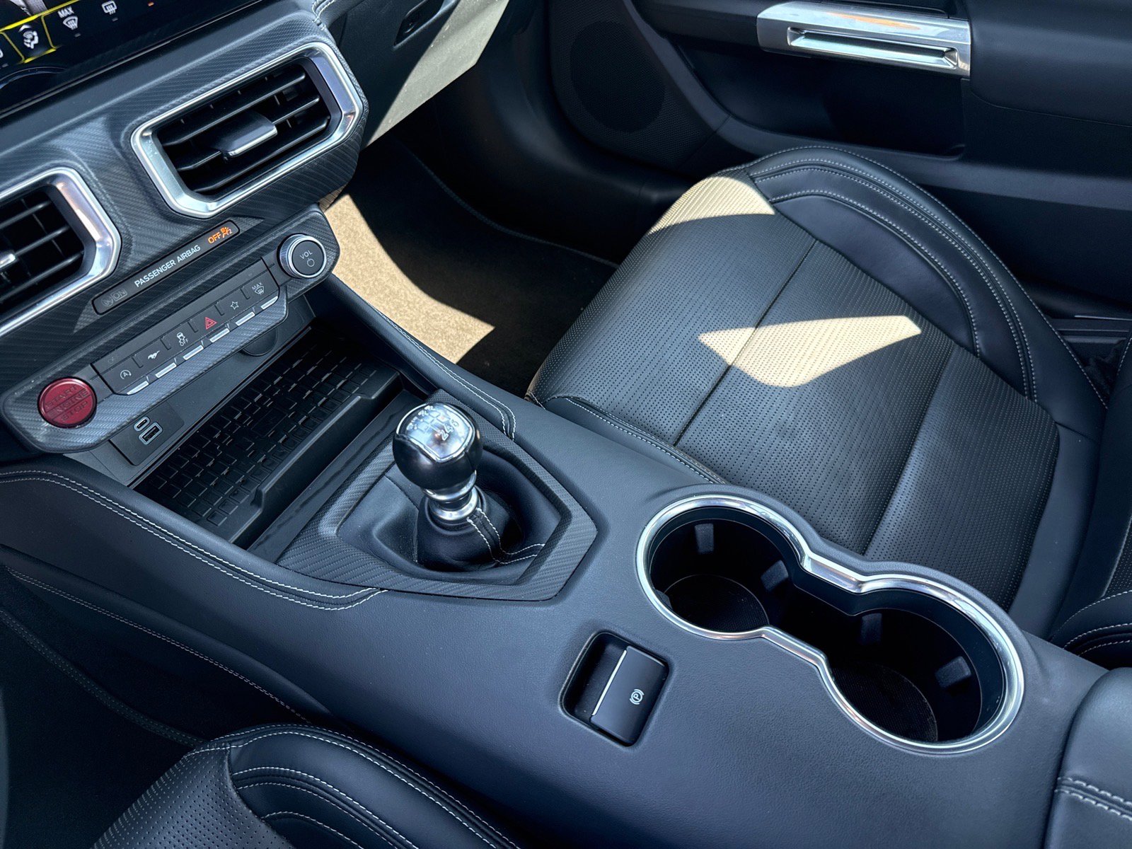 Used 2024 Ford Mustang GT Premium RWD image 19