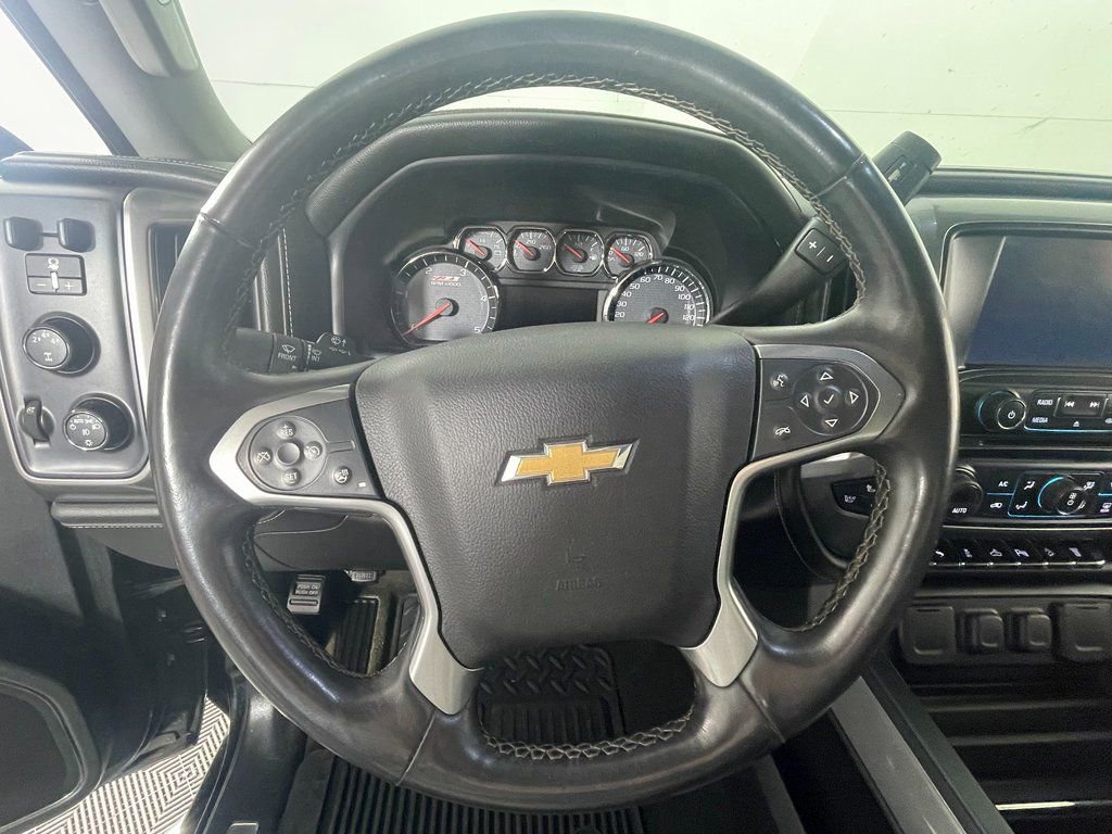 Used 2015 Chevrolet Silverado 2500 LTZ w/ LTZ Plus Package AWD/4WD image 15