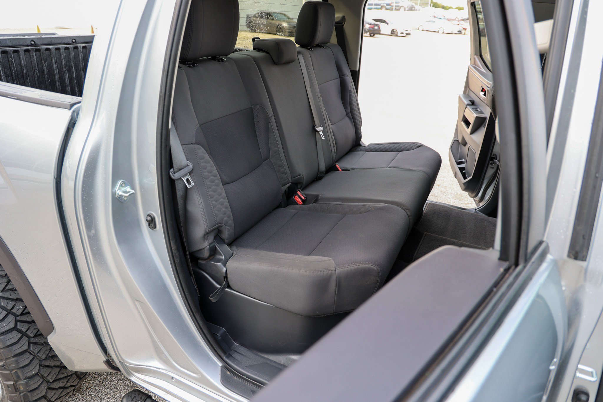 Used 2024 Toyota Tundra SR5 AWD/4WD image 39