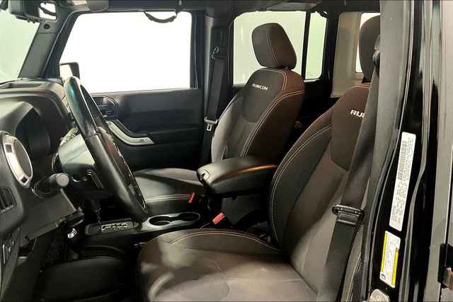 Used 2016 Jeep Wrangler Unlimited Rubicon w/ Dual Top Group image 21