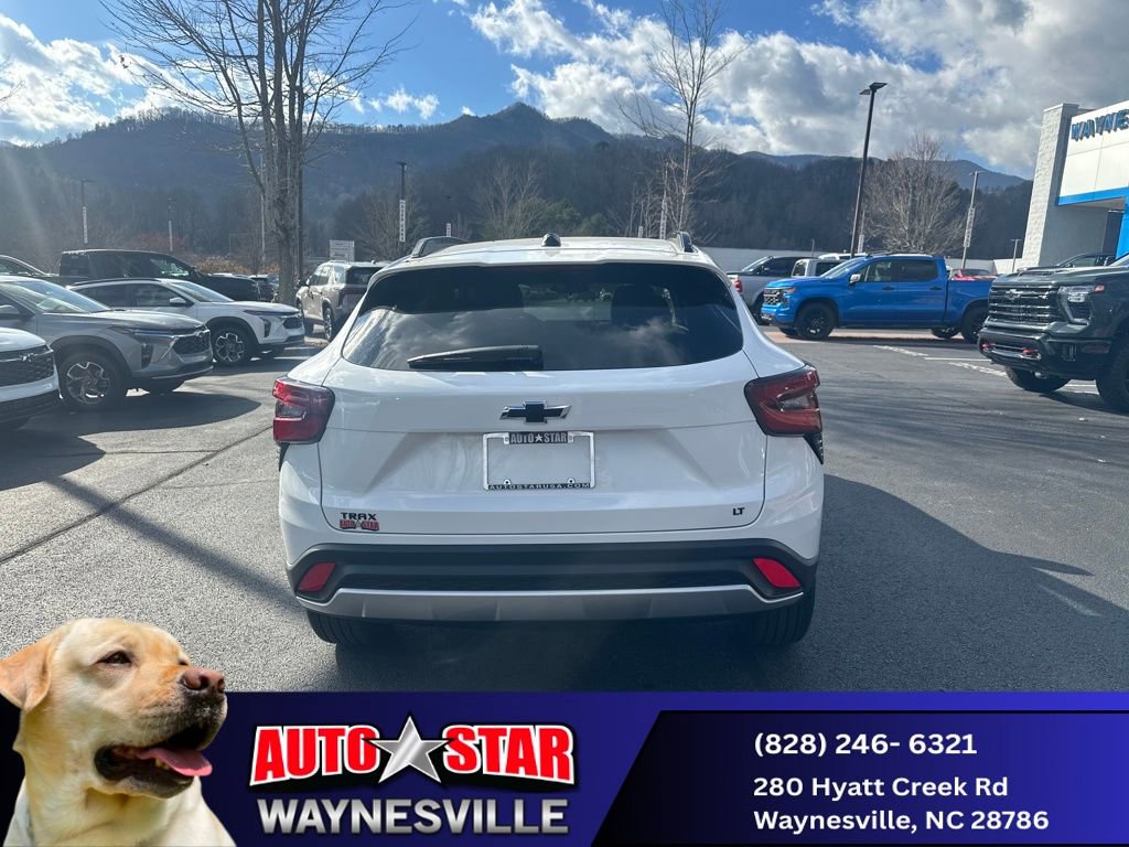 New 2025 Chevrolet Trax LT w/ LT Convenience Package image 30