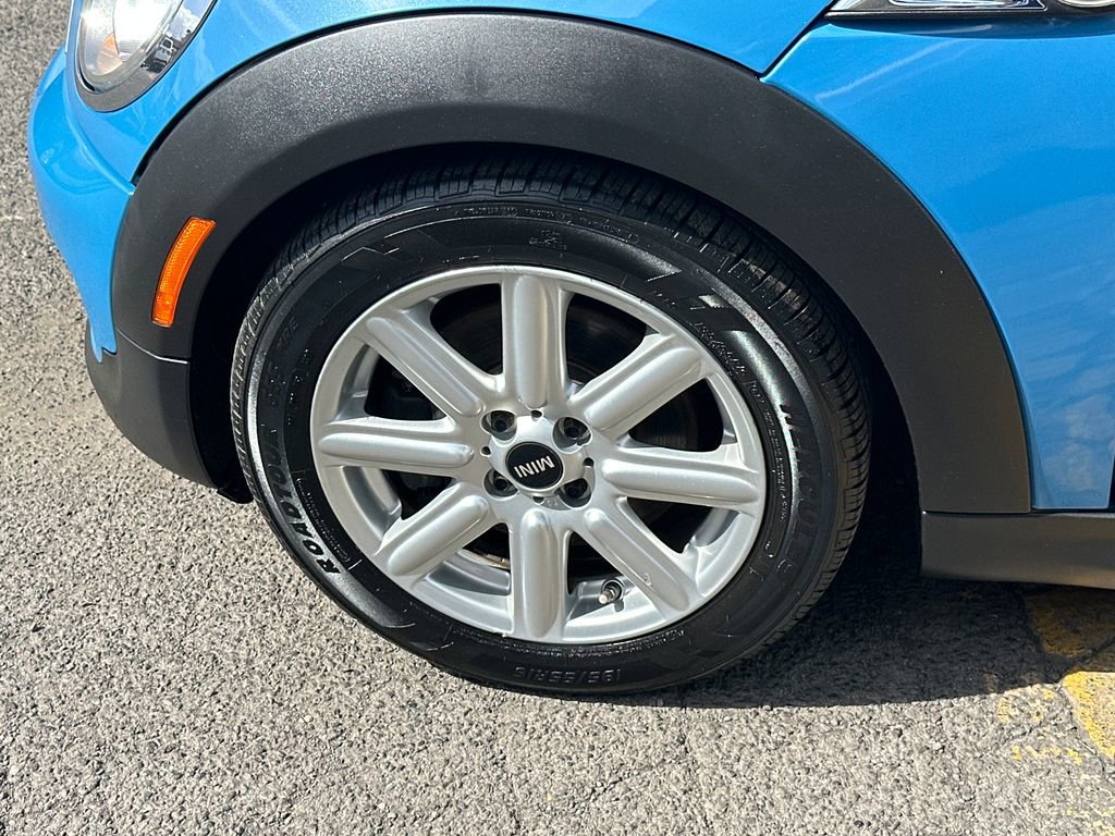 Used 2014 MINI Cooper S image 11