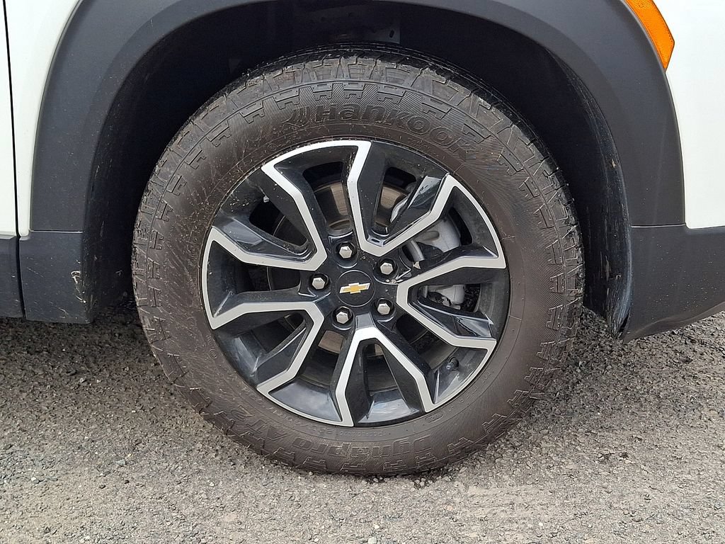 Certified 2023 Chevrolet TrailBlazer ACTIV w/ Technology Package FWD image 33