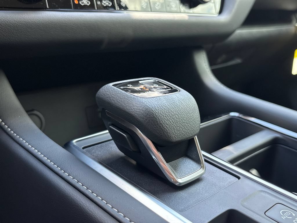 New 2026 Nissan Pathfinder SV FWD image 17