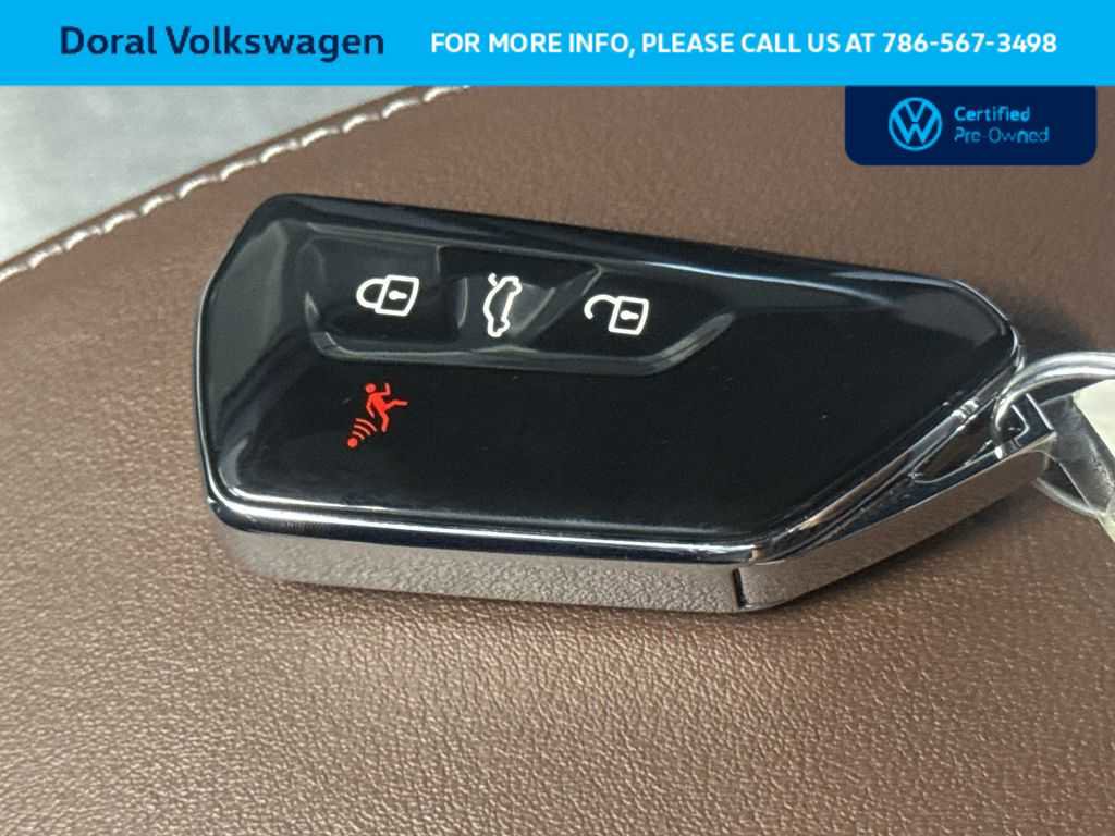 Used 2023 Volkswagen ID.4 Pro image 28