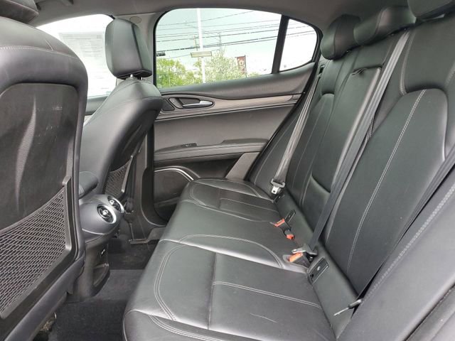 Used 2018 Alfa Romeo Stelvio Ti AWD/4WD image 24