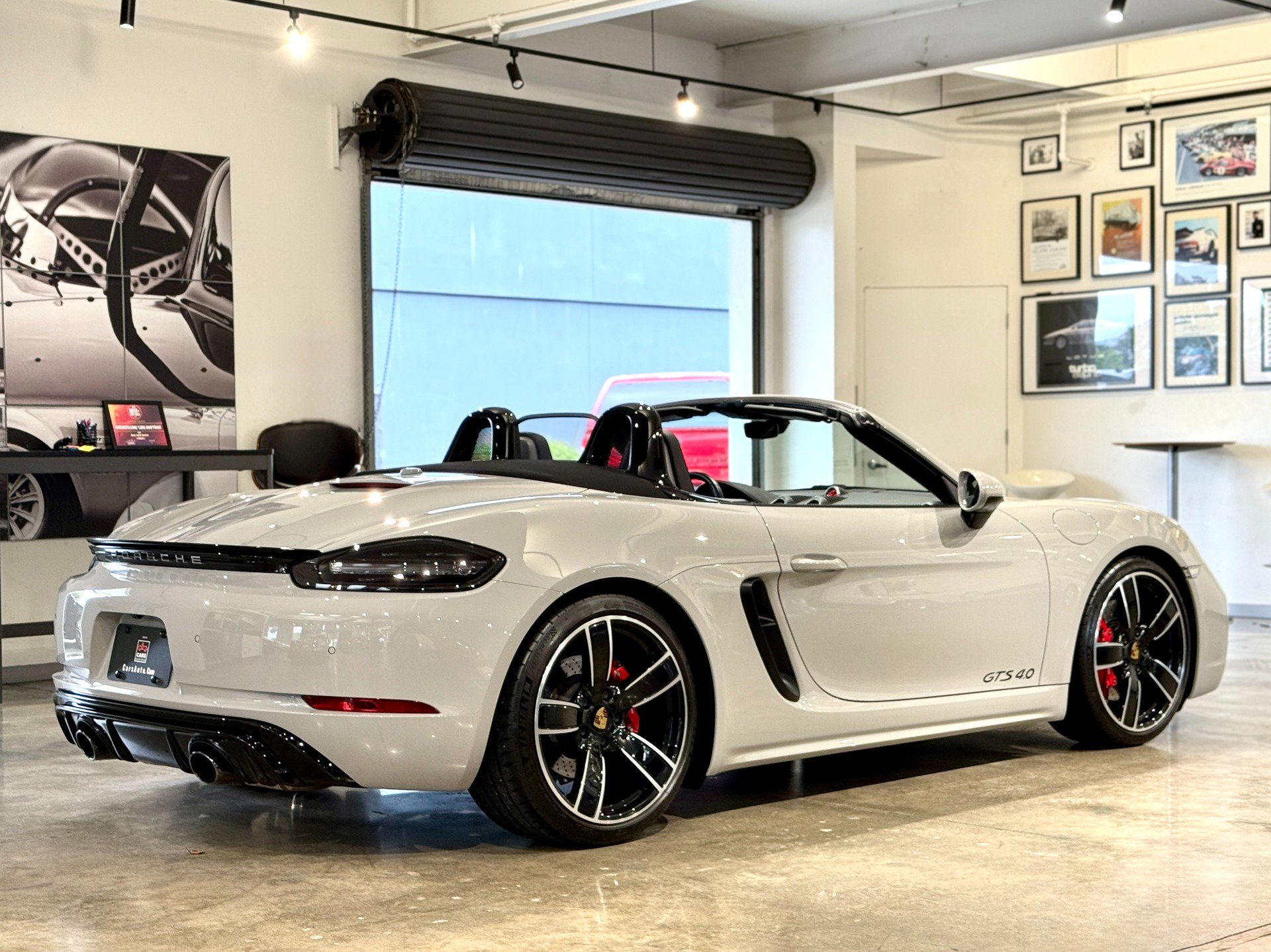 Used 2022 Porsche 718 Boxster GTS RWD image 3