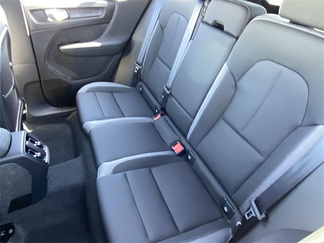New 2025 Volvo EX40 Core w/ Climate Package image 19