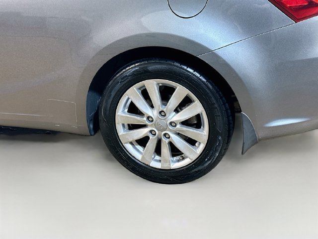 Used 2015 Kia Forte Koup EX w/ EX Premium Package FWD image 6