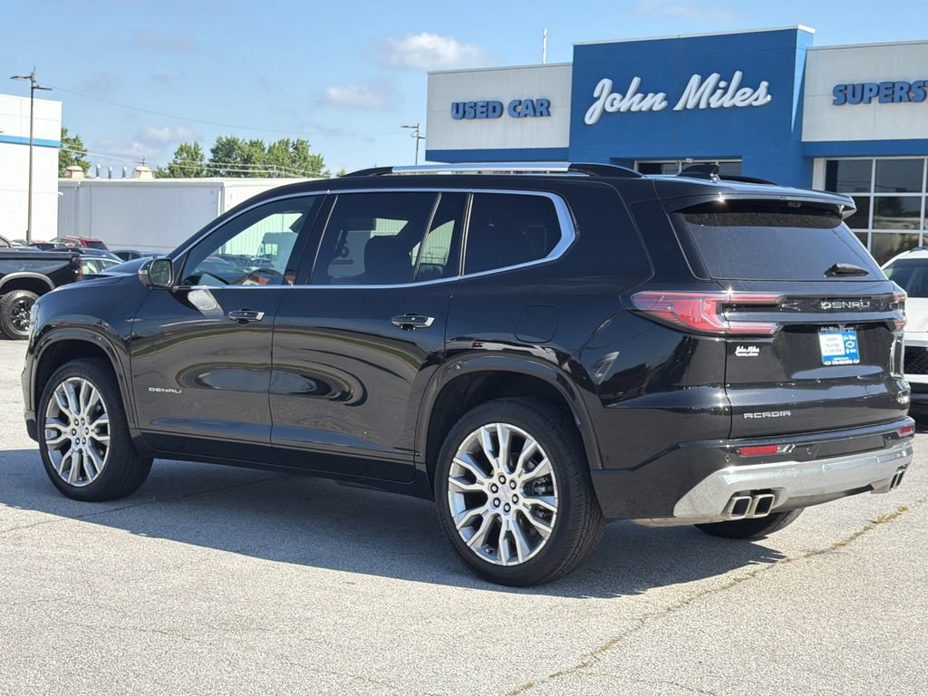 Used 2025 GMC Acadia Denali w/ Super Cruise Package FWD image 23