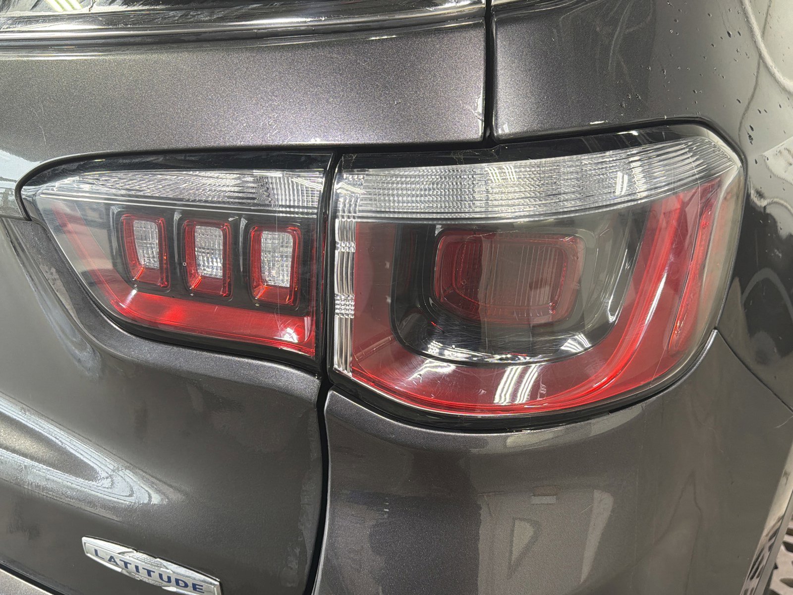 Used 2017 Jeep Compass Latitude w/ Popular Equipment Group image 16