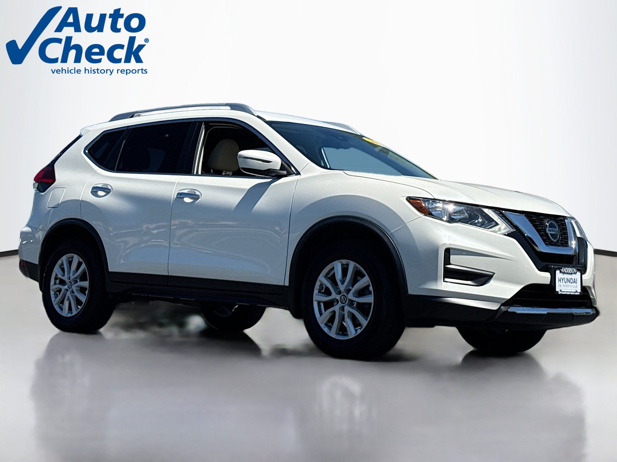 Used 2020 Nissan Rogue SV AWD/4WD image 1