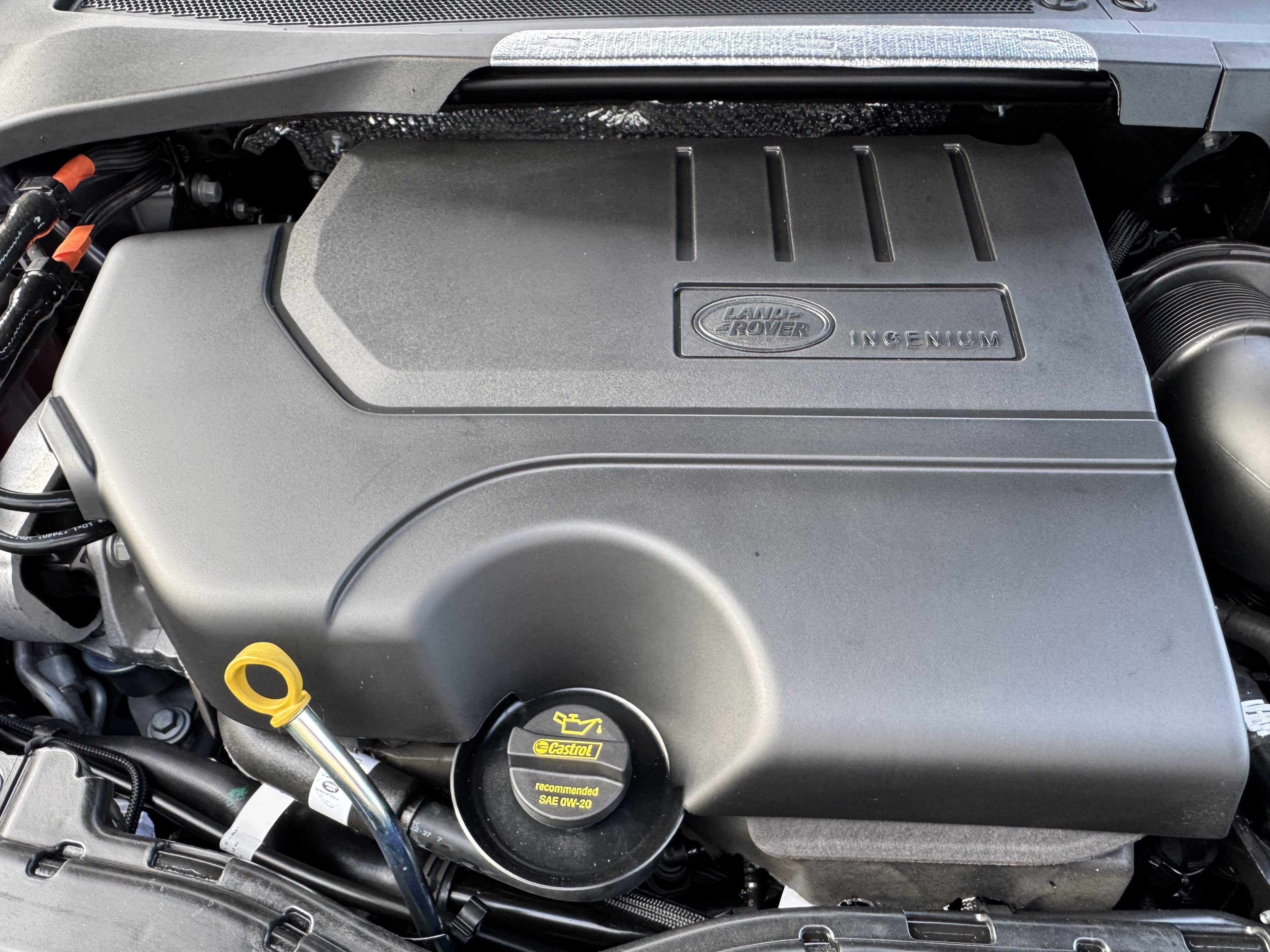 New 2026 Land Rover Discovery Sport Landmark AWD/4WD image 31