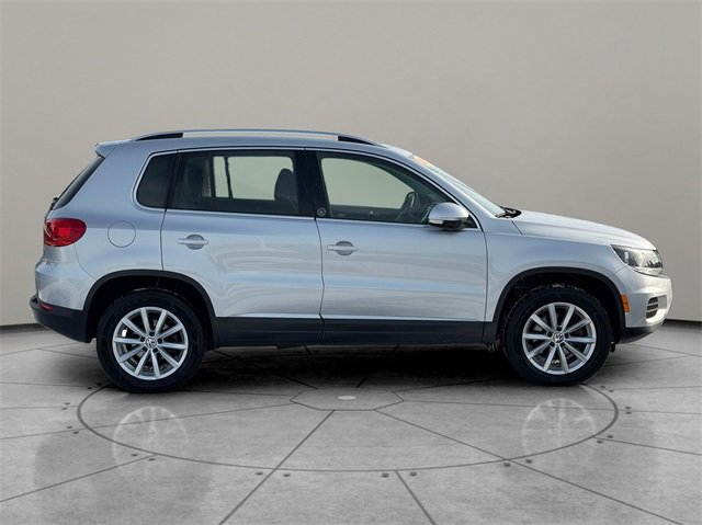 Used 2017 Volkswagen Tiguan Wolfsburg Edition image 7