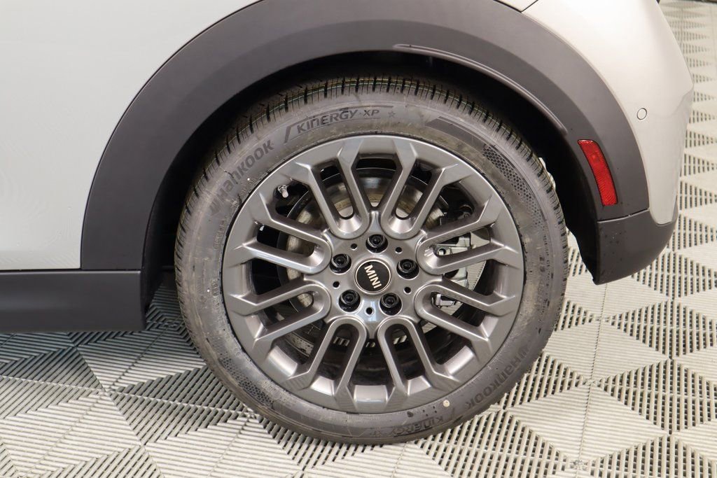 New 2025 MINI Cooper S image 19