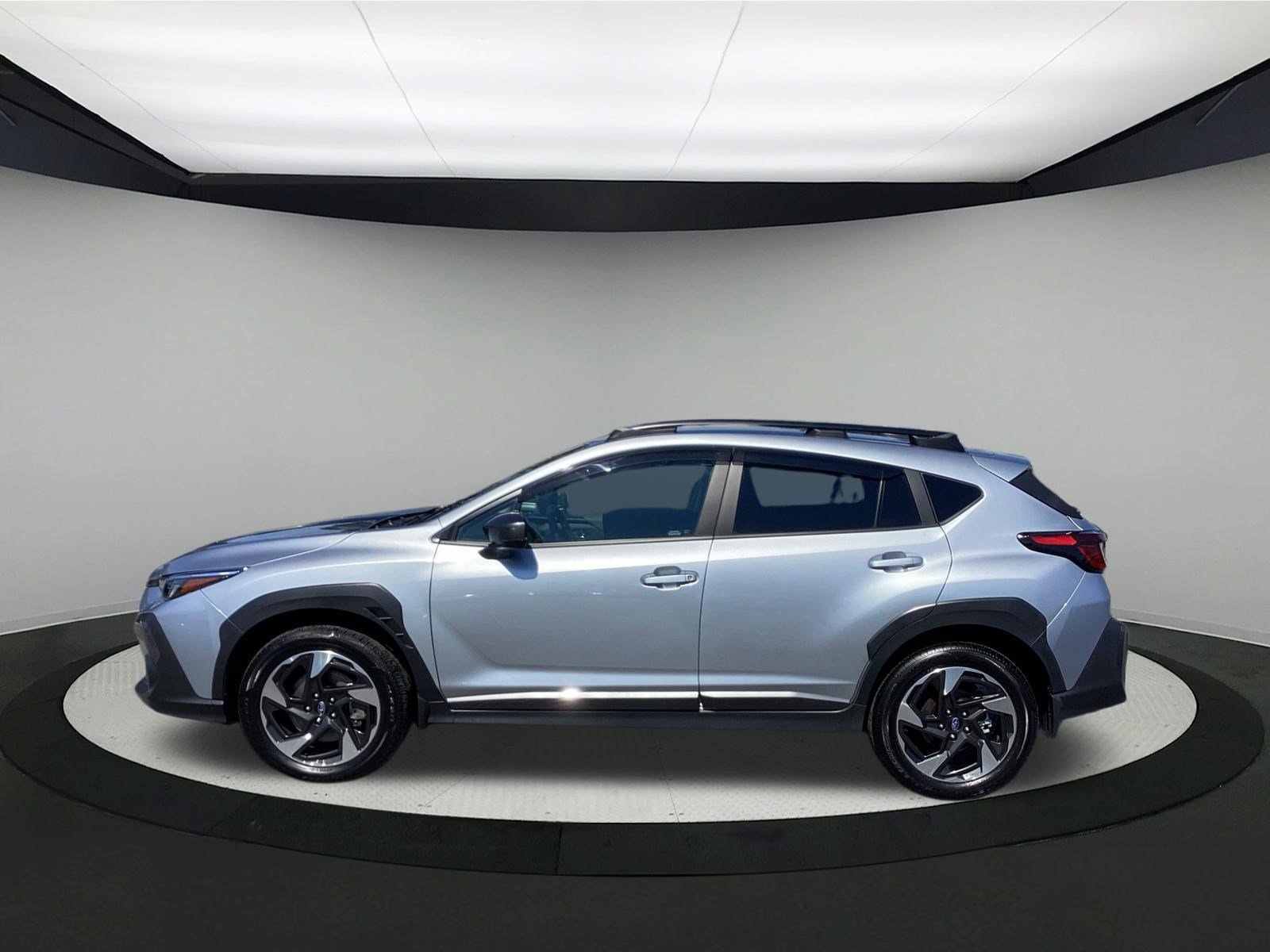 Used 2025 Subaru Crosstrek 2.5i Limited AWD/4WD image 5