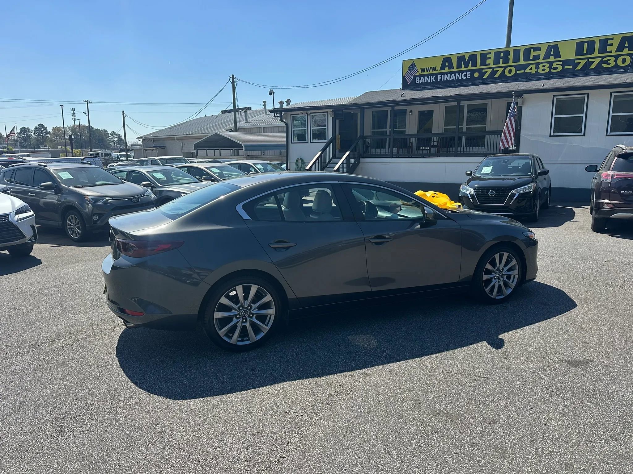 Used 2019 MAZDA MAZDA3 Sedan w/ Select Package image 10