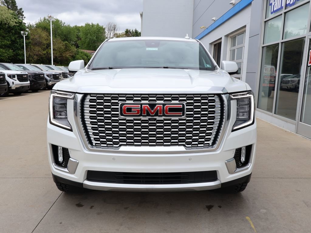 Used 2023 GMC Yukon XL Denali w/ Max Trailering Package AWD/4WD image 5