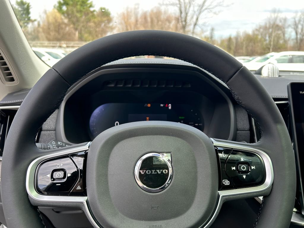 New 2026 Volvo XC90 T8 Ultra w/ Protection Package Premier AWD/4WD image 12