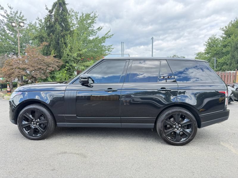 Used 2018 Land Rover Range Rover Supercharged AWD/4WD image 9