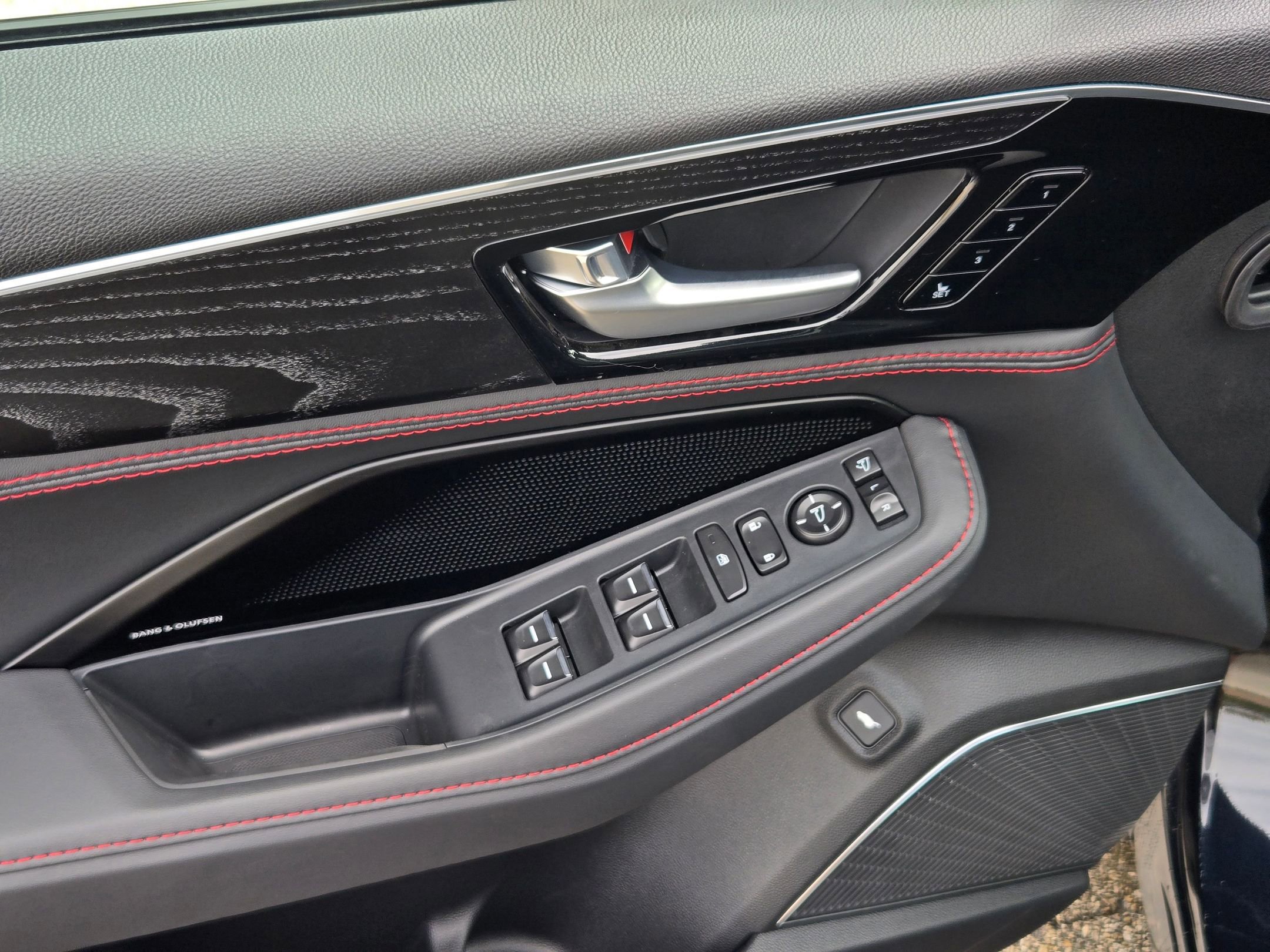 New 2026 Acura MDX Type S image 13