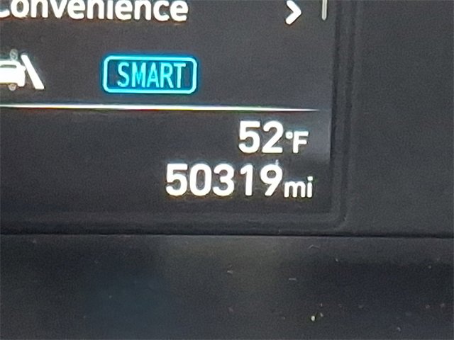 Used 2023 Hyundai Elantra SEL w/ Cargo Package image 19