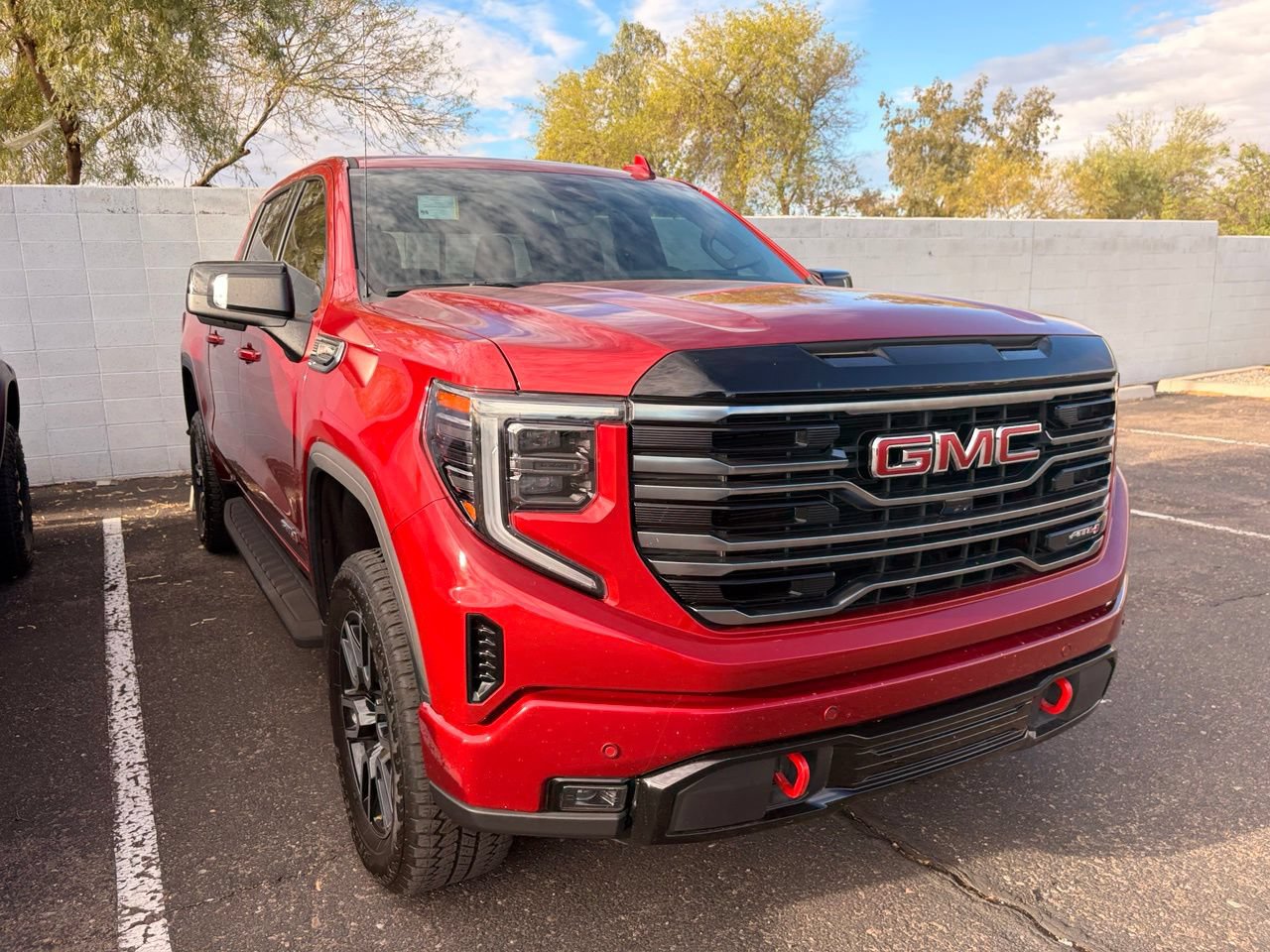 Used 2026 GMC Sierra 1500 AT4 w/ AT4 Premium Package AWD/4WD image 4