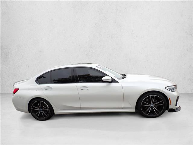 Used 2022 BMW 330i xDrive Sedan w/ M Sport Package AWD/4WD image 5
