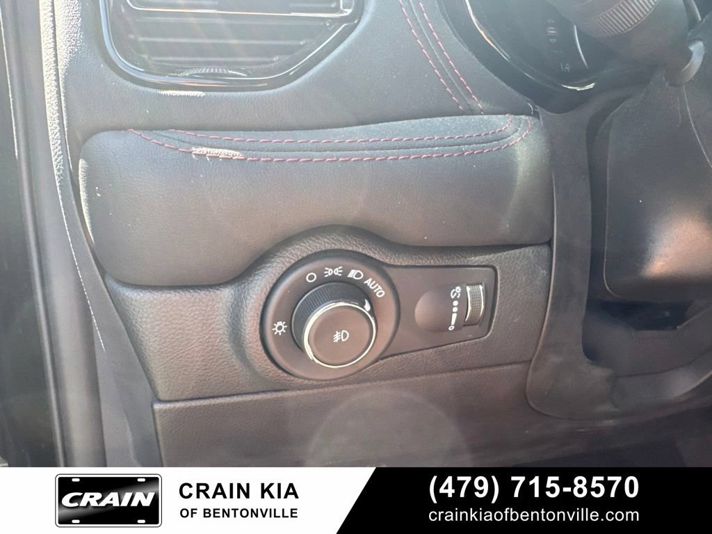 Used 2022 Dodge Durango R/T AWD/4WD image 14