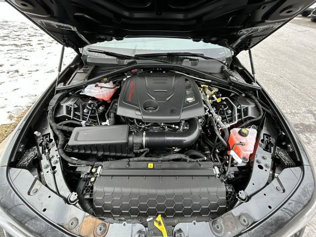 New 2025 Alfa Romeo Giulia AWD w/ Driving Assist Package image 10