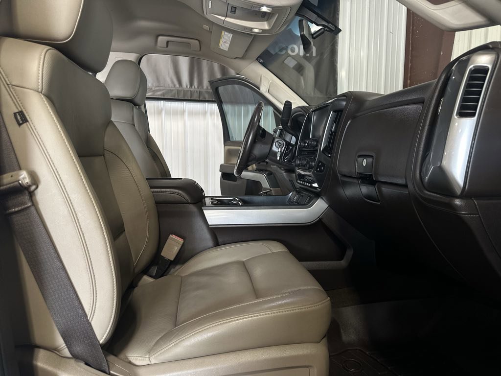 Used 2017 Chevrolet Silverado 2500 LTZ w/ Duramax Plus Package image 9
