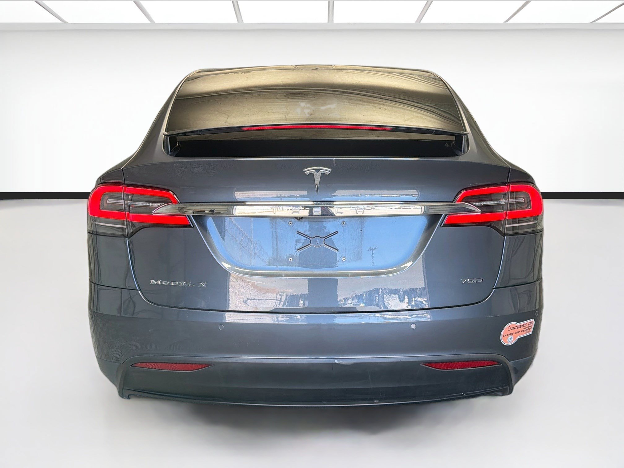 Used 2018 Tesla Model X 75D AWD/4WD image 5