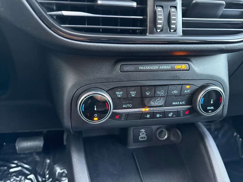 Used 2025 Ford Escape ST-Line Select image 16