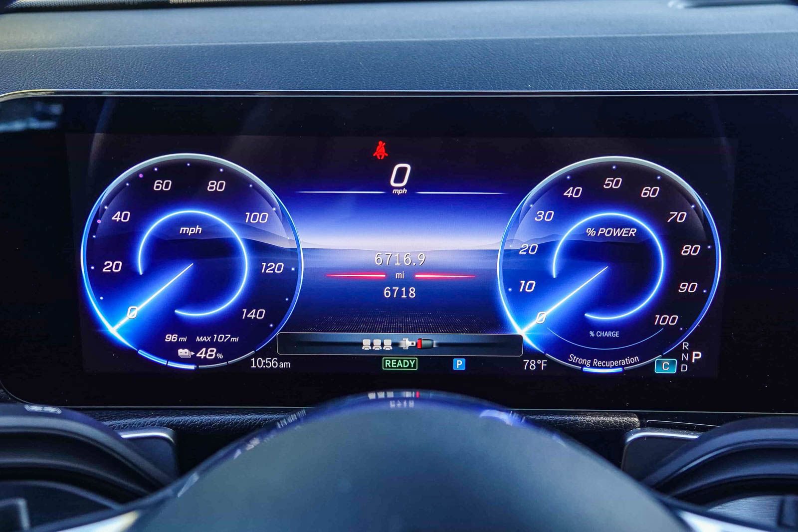 Used 2024 Mercedes-Benz EQB 350 4MATIC SUV image 24