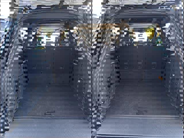 New 2025 Ford Expedition Max Platinum image 25