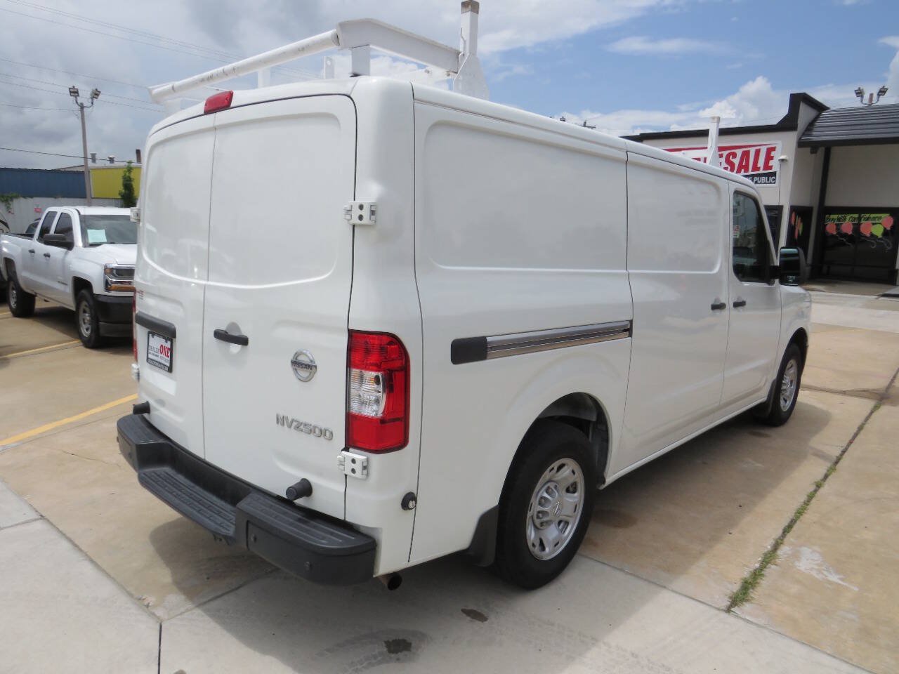 Used 2021 Nissan NV 2500 SV w/ Navigation Package RWD image 3
