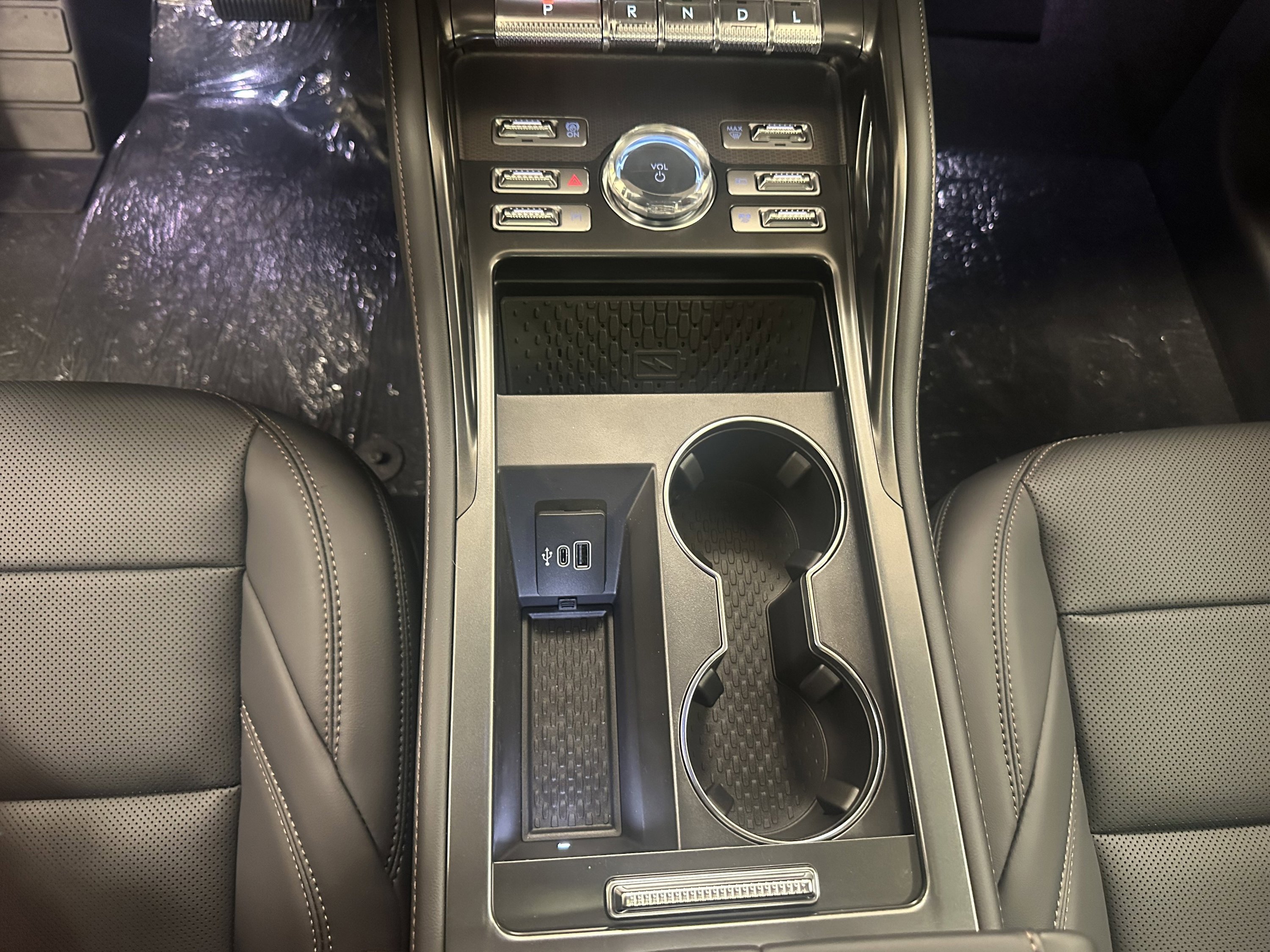 New 2026 Lincoln Nautilus Premier w/ Equipment Group 102A image 16