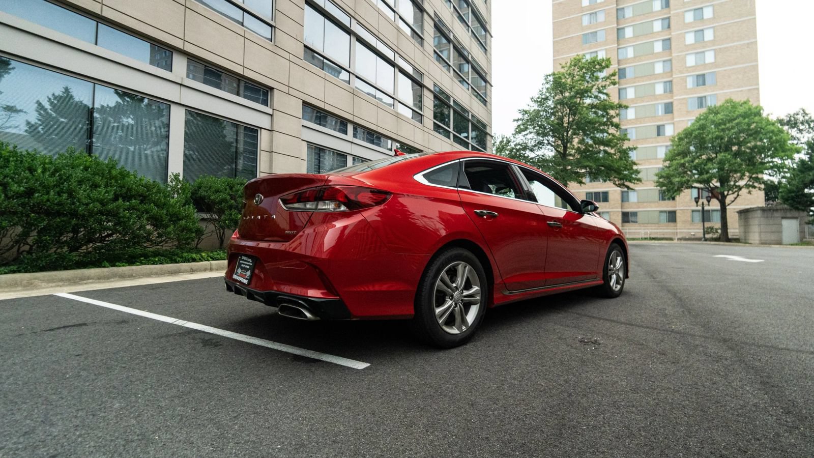 Used 2019 Hyundai Sonata Sport w/ Tech Package 03 FWD image 3