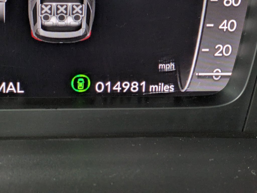 Used 2025 Honda Pilot Black Edition image 16