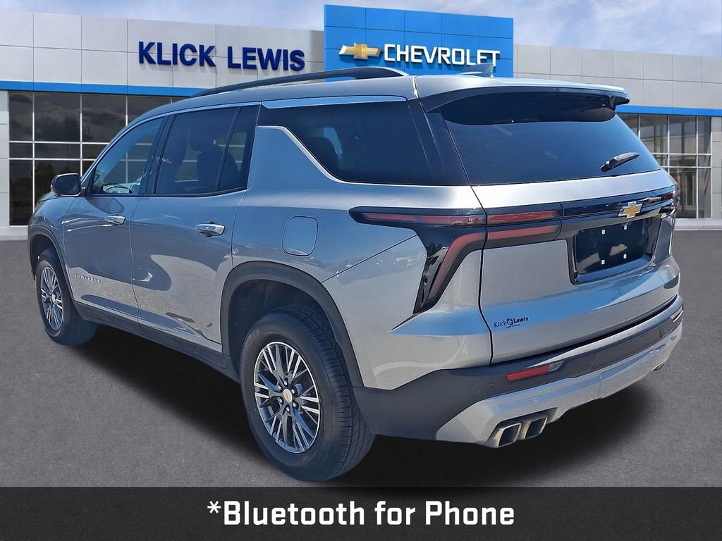 Used 2024 Chevrolet Traverse LT AWD/4WD image 5