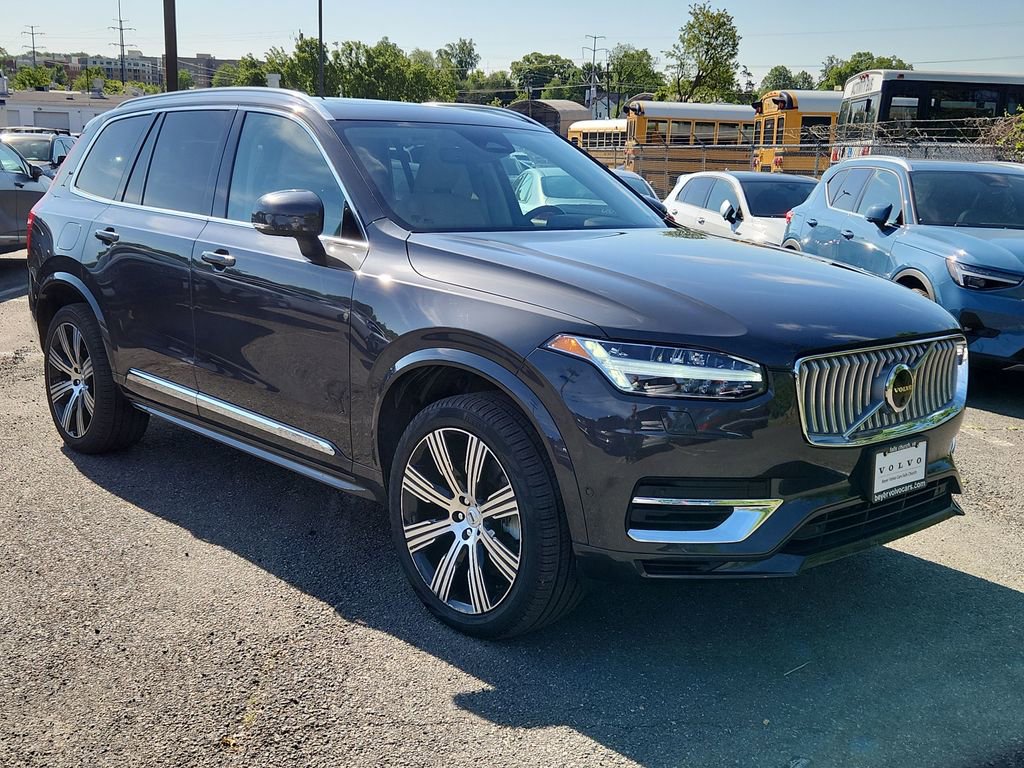 Certified 2024 Volvo XC90 T8 Plus w/ Protection Package Premier AWD/4WD image 1