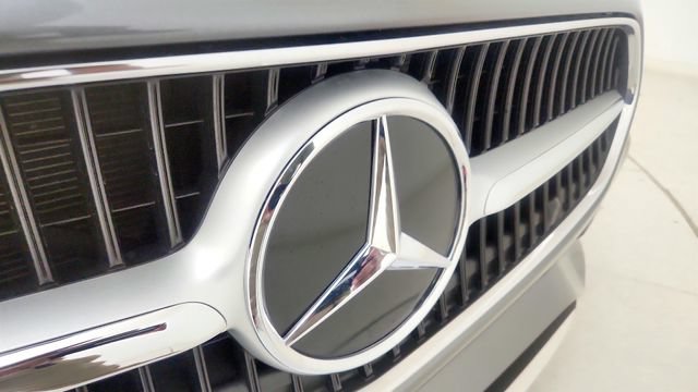 Used 2024 Mercedes-Benz C 300 4MATIC Sedan image 32