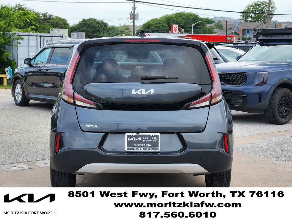 Certified 2023 Kia Soul LX w/ LX Technology Package FWD image 5