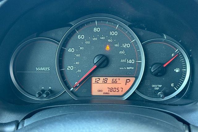 Used 2014 Toyota Yaris LE image 25