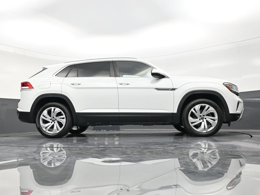 Used 2021 Volkswagen Atlas Cross Sport SEL FWD image 26