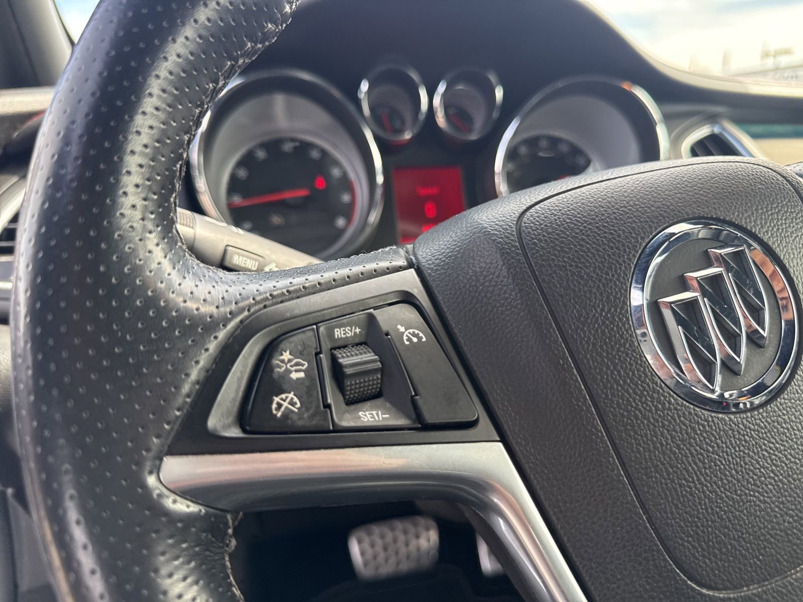 Used 2019 Buick Cascada Sport Touring w/ Dark Effects Package image 19