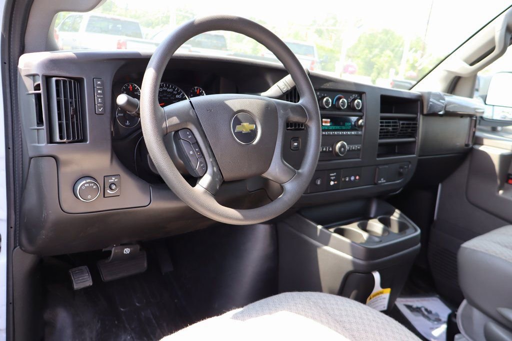 New 2025 Chevrolet Express 2500 w/ Driver Convenience Package image 5