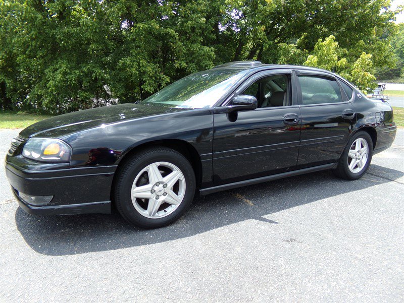 Used 2004 Chevrolet Impala SS w/ Preferred Equipment Group FWD image 1