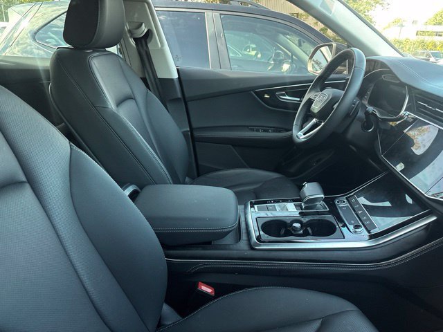 Used 2023 Audi Q8 Premium Plus w/ Premium Plus Package AWD/4WD image 10